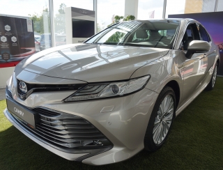 Camry Sedan 2.5 Hybrid Executive e-CVT