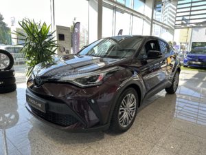 C-HR Hybrid Crossover 2.0 Hybrid (184 hp) e-CVT Luxury-image