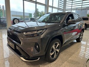 RAV4 Plug-in Hybrid SUV 2.5 Hybrid Dynamic Force (306 hp) AWD e-CVT Executive-image